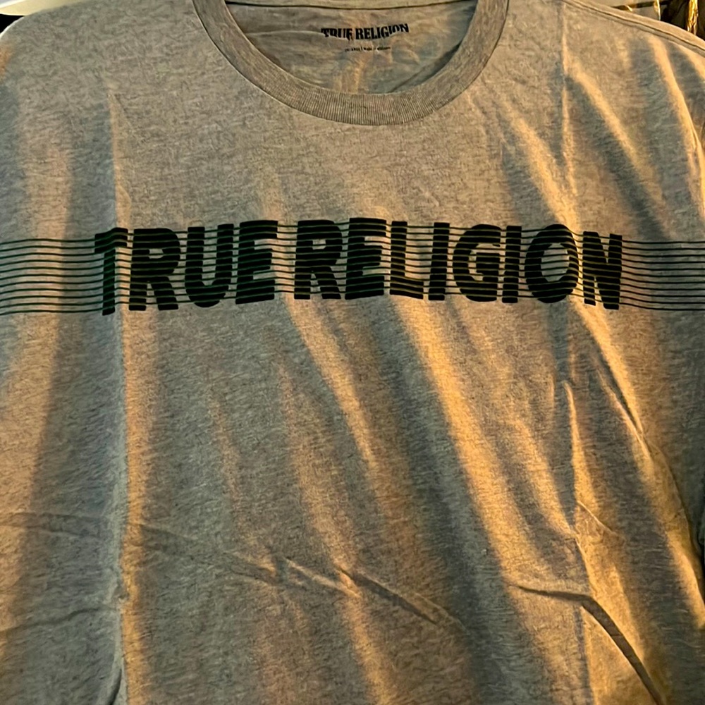 True Religion - men’s t-shirt